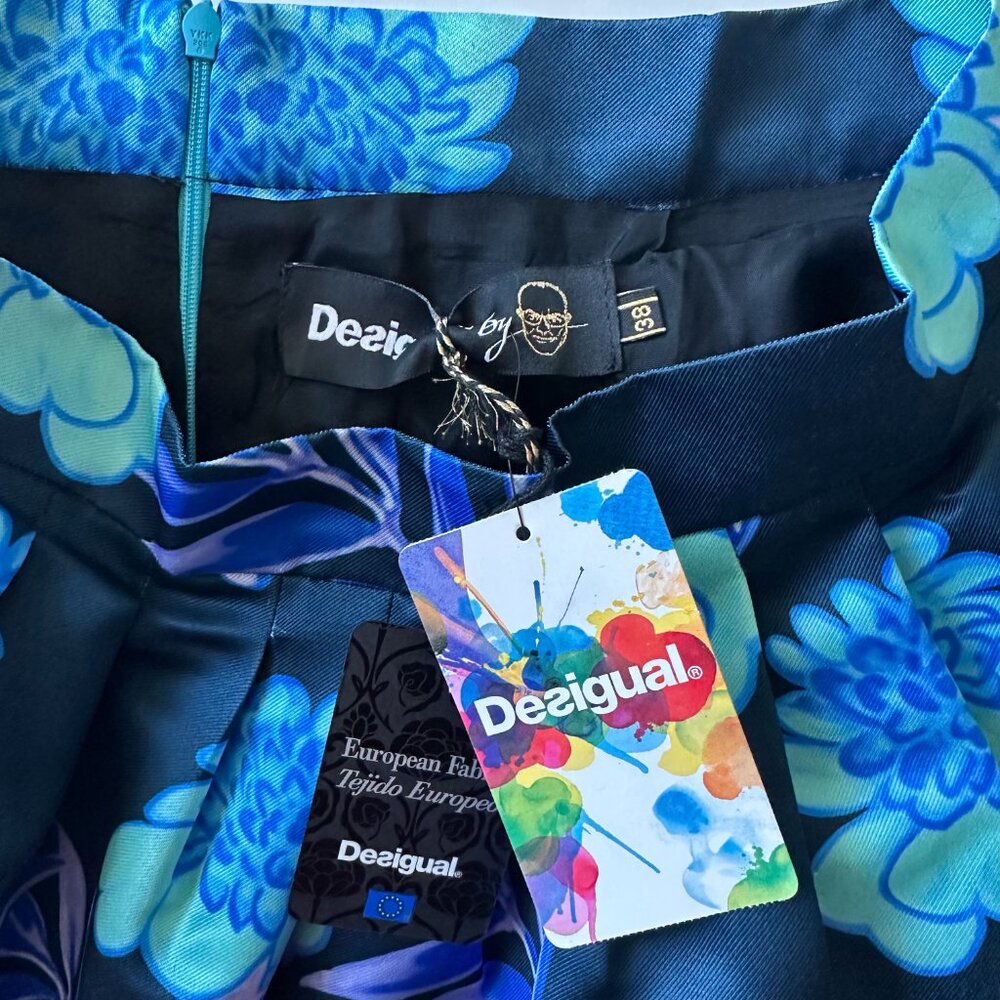 Desigual Dandelion Botanical Print Pleated Mini Skirt - Picture 3 of 4